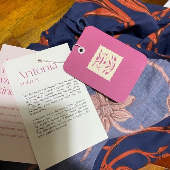 NWT Beyond by Vera Floral Blue gorgeous ruffle midi dress.
100% cotton. - Picture 9 of 10